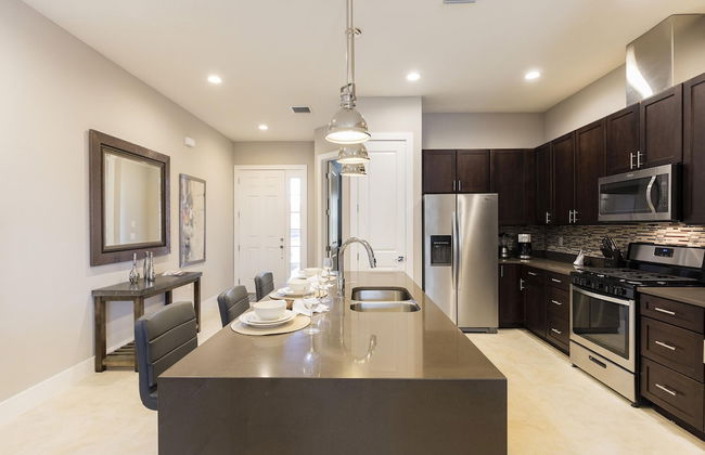 2 BR 2 BA Luxury Villa 5min Disneyworld BBQ - Foto 7