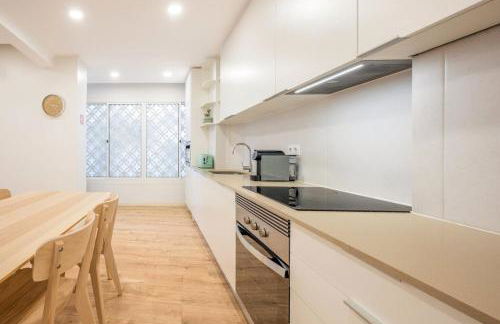 GuestReady - Modern Comfort in Almada - Foto 24