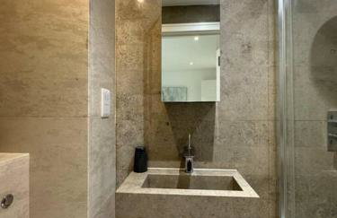 Trendy 2BR 2BA Flat in Crystal Palace - Foto 2