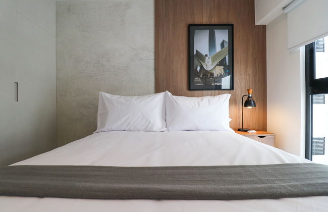 w Captivating 1BR in Miraflores - Photo 26