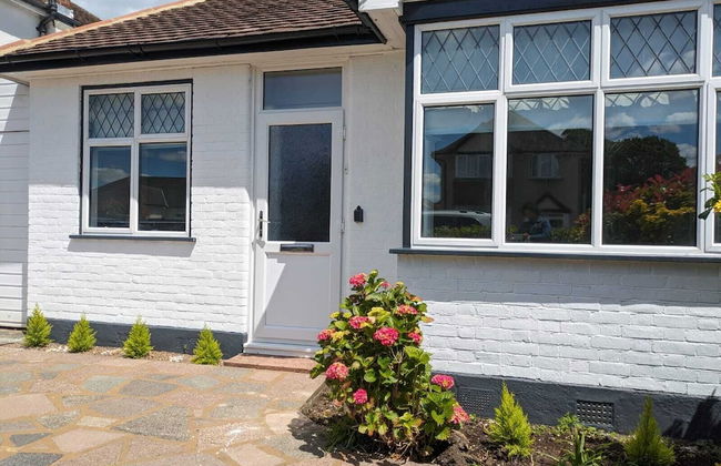 Cozy Cottage Stay - Modern, Cozy, Close to London - Foto 28