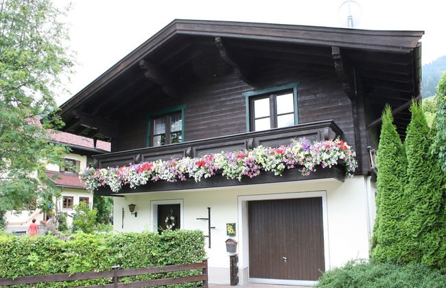 Chalet in Leogang Salzburg, With Garden - Photo 22