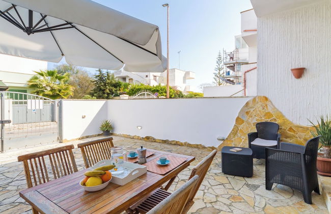 Villetta Bel Mare with garden near sea - Foto 1