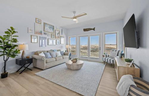 Blue Moon - LUX Oceanfront Pool Hot Tub Theater - Photo 59