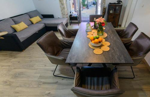 Kameni dvori - Photo 18