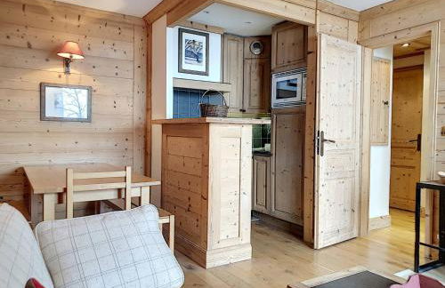 Charmant Appartement au Chatelard, Val-d'Isère, Accès Direct aux Pistes, Parking Inclus - FR-1-518-130 - Foto 2