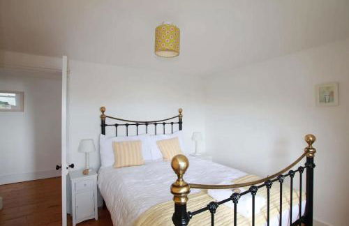 Seaside Holiday Cottage Near Beach - Foto 5