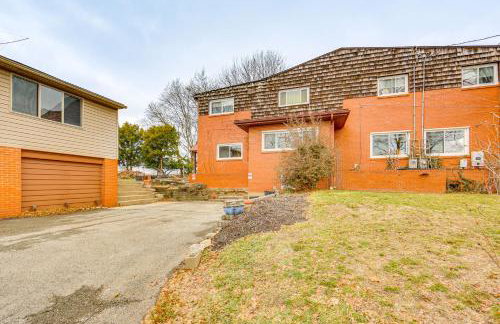 Rustic Chic Retreat 4 Mi to Kennywood! - Foto 31