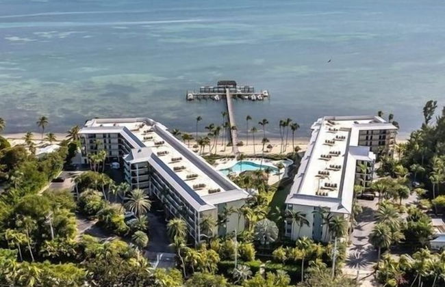 Beautiful Unit In One Of The Most Prestigious Condo Complex In Islamorada 2 Bedroom Condo by RedAwning - Photo 36