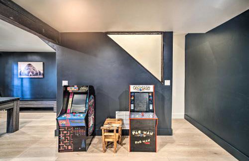 Pet-Friendly Retreat with Game Room and Fire Pit! - Foto 12