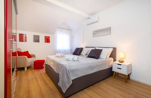 Mediterranean terrace apartment with Bikes & SUP - Photo 19