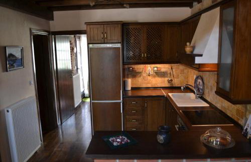 Artemis Stone House - Photo 15