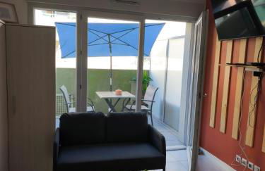 Studio calme et paisible, climatisé avec terrasse au dernier étage, 100m du tramway et 20 min de la promenade des anglais - Foto 25