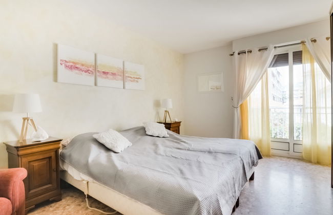 Reine Astrid - Foto 5