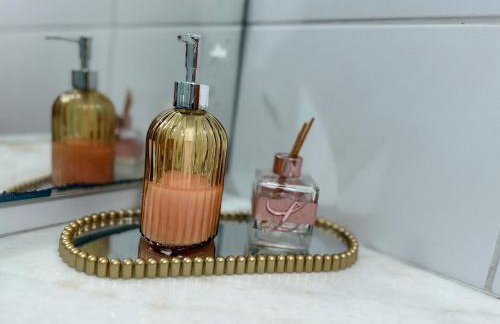 Apto Completo, Wi-Fi ,Vaga Privativa Portaria 24h - Foto 17