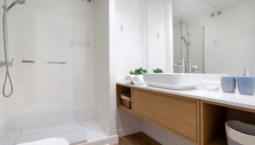 Genteel Home Paseo de Reding - Foto 4, towels, Shower