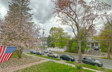 The Allen House - 3 Bedroom - 2 Full Bath - Private Gorgeous Apartment - Sleeps 8 - Foto 36