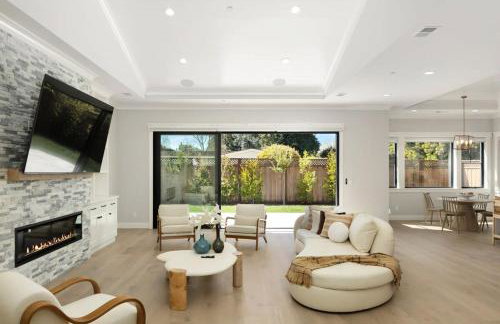 Marbella Lane - Sophisticated 4BR in Los Altos - Foto 3
