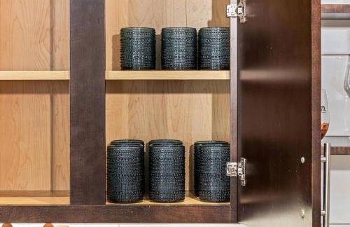 DT 2BD Steps from Target Field+GYM+KTCHN+LNDRY - Foto 43