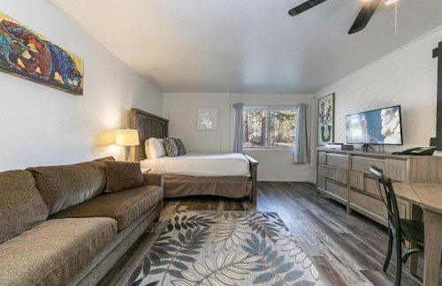 Delightful Studio w/Kitchenette #111 at Donner Lake Village - Foto 8