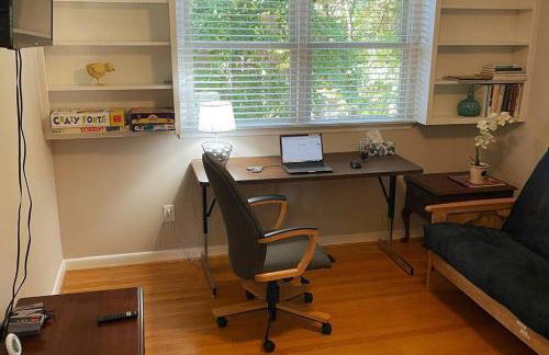 Amazing Location - Walk Across To North Hills - Foto 29