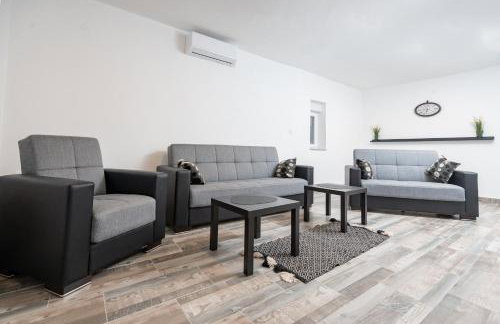 Kuća za odmor Kamenjani-Škabrnja - Foto 51