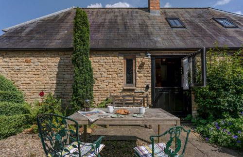 Wedgewood Barn - Photo 21