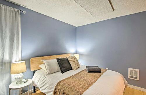 Ski-InandSki-Out Tenney Mountain Condo with Fireplace! - Foto 19