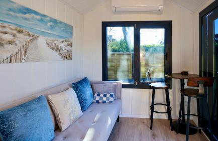 The Gatwick Cabin With Airport Parking Available - Foto 17