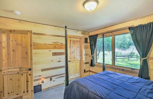 Idyllic Sturgeon Bay Cabin with Fire Pit and View - Photo 27