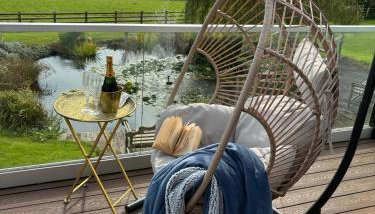 Luxury Lake Front Escape With Hot Tub - Foto 3, towels