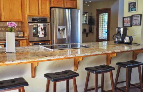 Yosemite Riverside Retreat with small beach access and air conditioning - Foto 6