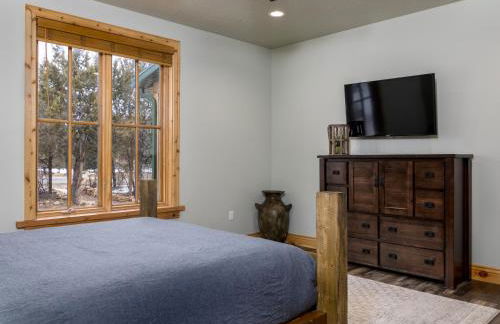 East Zion Trails Retreat-Hot tub, Resort Amenities, Exceptional - Photo 16