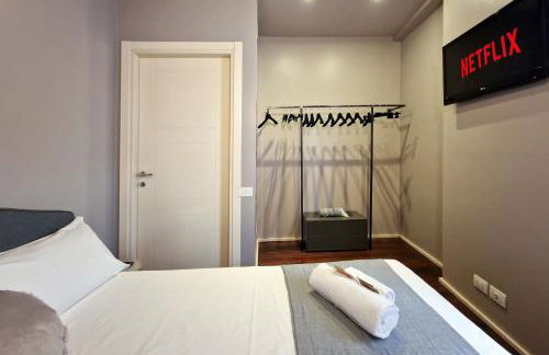 Luxury in the Center by Host Hero - Foto 12