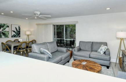 1207 PD Garden Oasis Townhome Getaway - Foto 28
