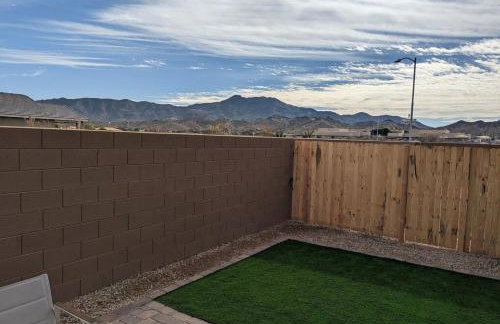 Cozy Southwest Style Hideaway with Mountain Views - Foto 8