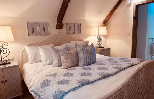 Little Campden House - Photo 8