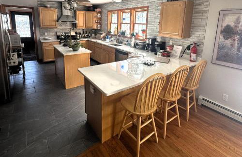 Private 5-Acre Escape - Pool, Lake & Gardens - Foto 51