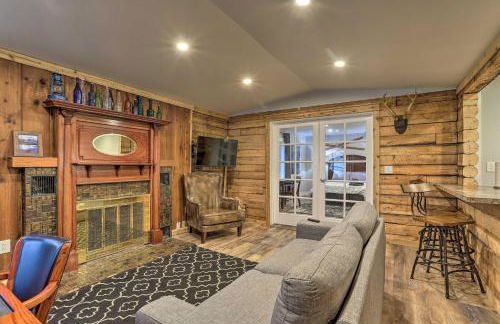 Rustic Anchorage Hideaway Walk to Coastal Trail! - Foto 7