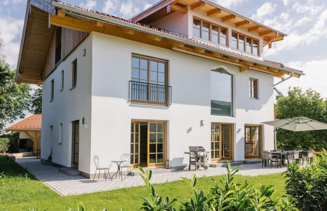 Cloud 9A Comfortable Holiday Residence - Photo 36