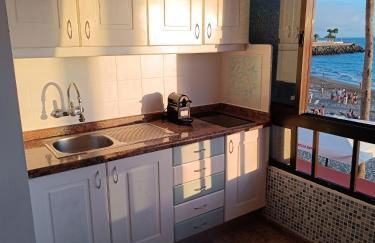 Beautiful apartment on the beachfront - Foto 2