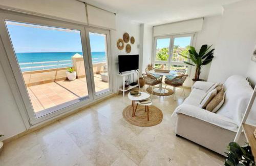 Ático frontal al mar con piscina privada by homeprive - Foto 21