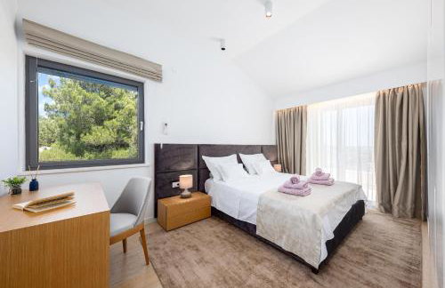 Villa True Oasis with Heated Pool - Photo 5