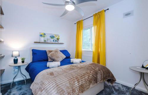 Stunning Home in Altrincham, Large Driveway, Sleeps 7, Perfect For Groups - Foto 25