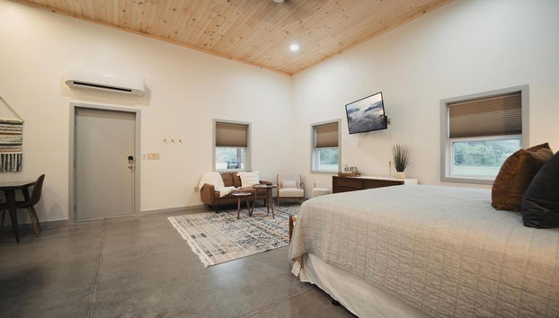 The Boho Barn 1 Bedroom Farmhouse by RedAwning - Foto 3, Habitación