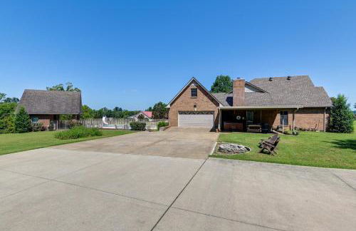 Lebanon Family Getaway with Pool, Bikes and Trails! - Foto 38