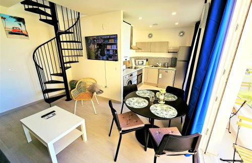 Oceanfront Duplex with a Rooftop Pool and Terrace - Foto 33