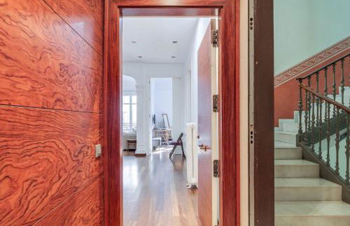 GuestReady - Central Barcelona Getaway - Photo 25