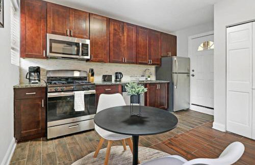 Delightful 1BR Apartment in Ravenswood - Ashland BW - Photo 7