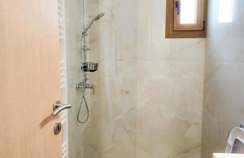 Garden Oasis Elegant Summer House - Foto 8